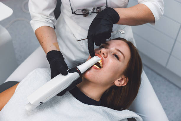 Best Emergency Dental Care for Broken or Chipped Teeth in New Glarus, WI